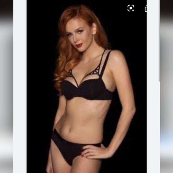 Vintage Lady Rider bra 32C and S brief